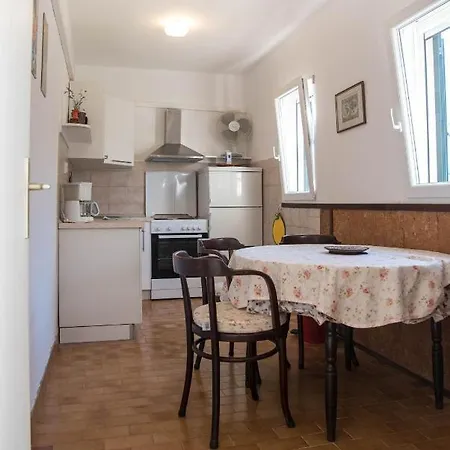 Apartman With A Parking Space Postira, Brac - 6049